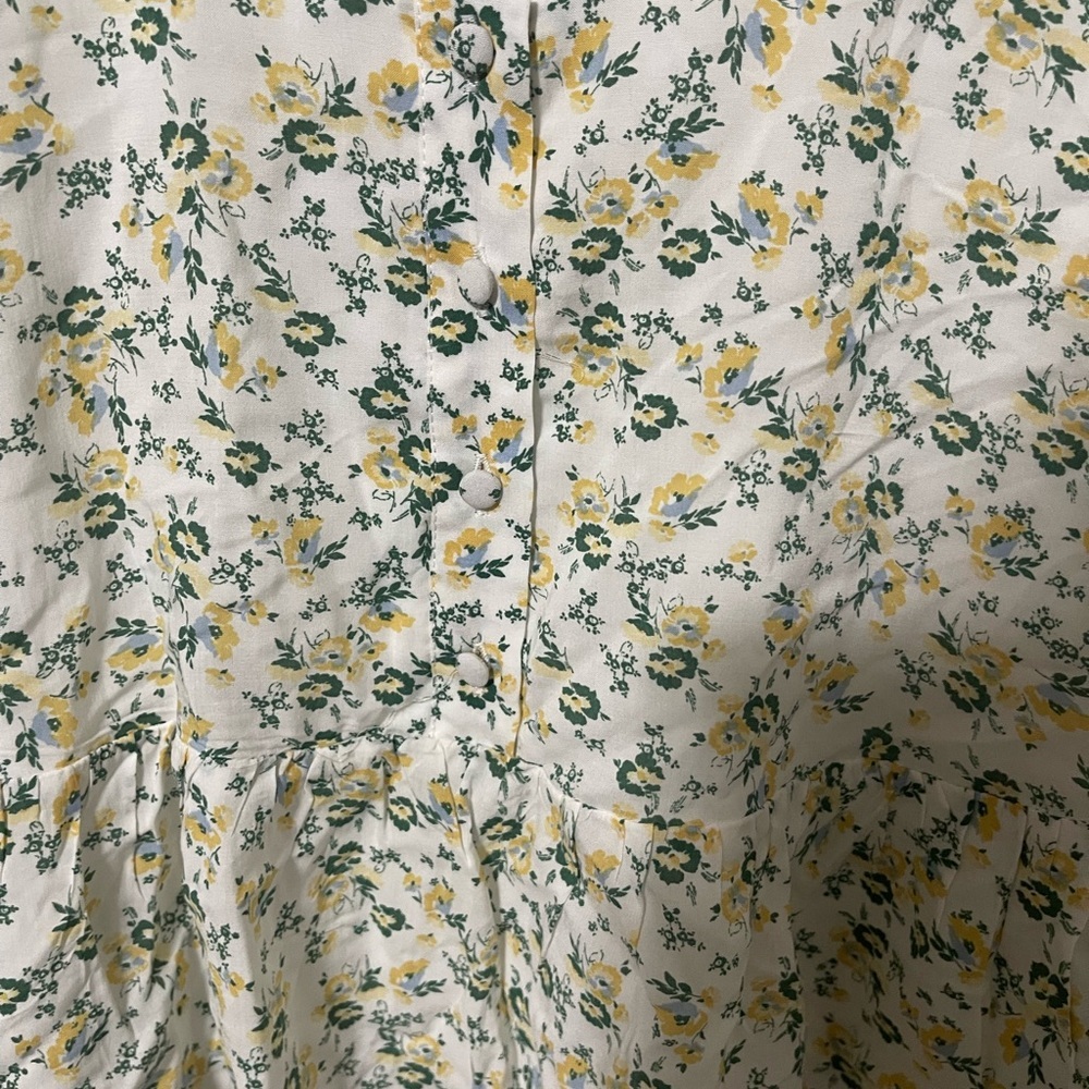 WAYF floral top - Picture 4 of 4